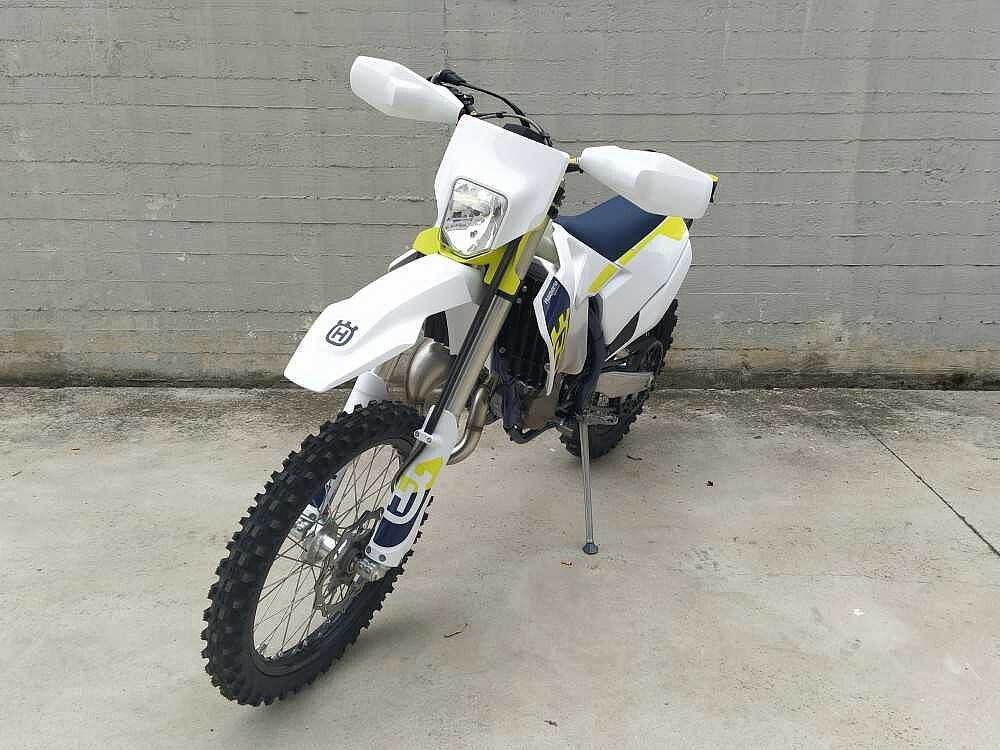 Husqvarna 250  a 9.490€ - immagine 5