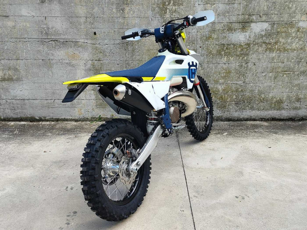 Husqvarna 300  a 12.215€ - immagine 7