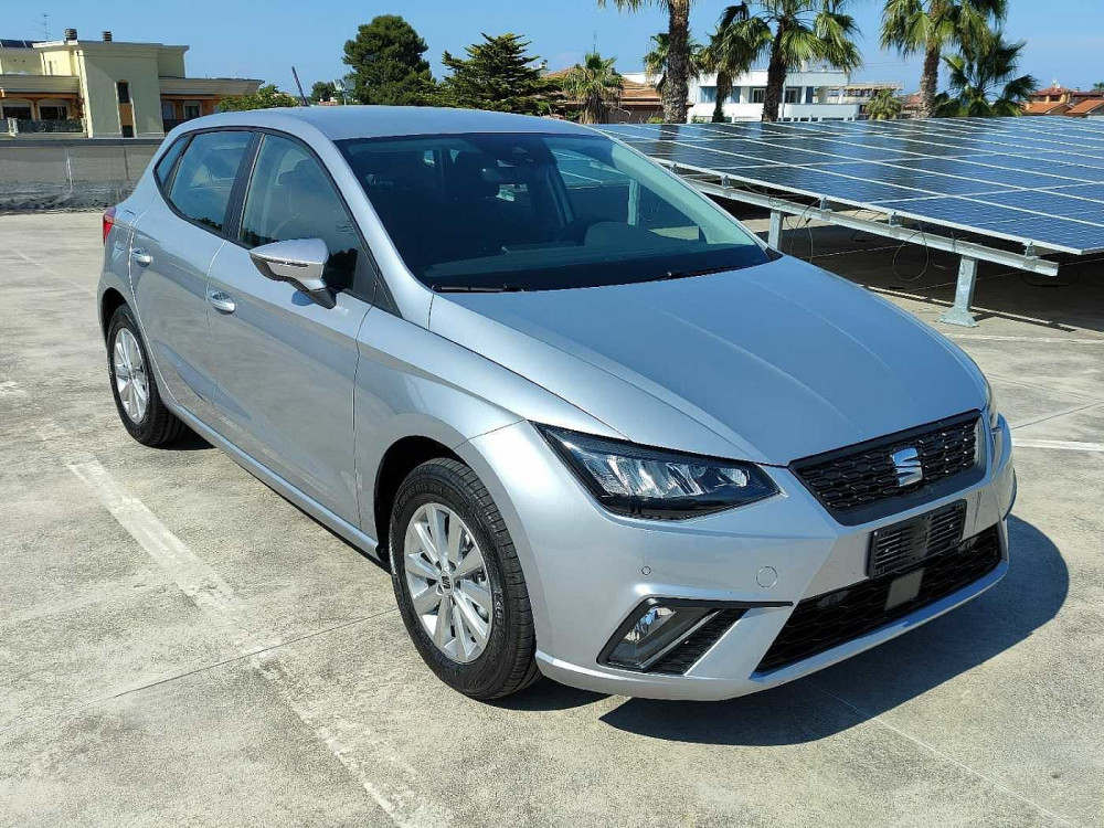 Seat Ibiza 1.0 MPI 5 porte Style a 18.500€ - immagine 1