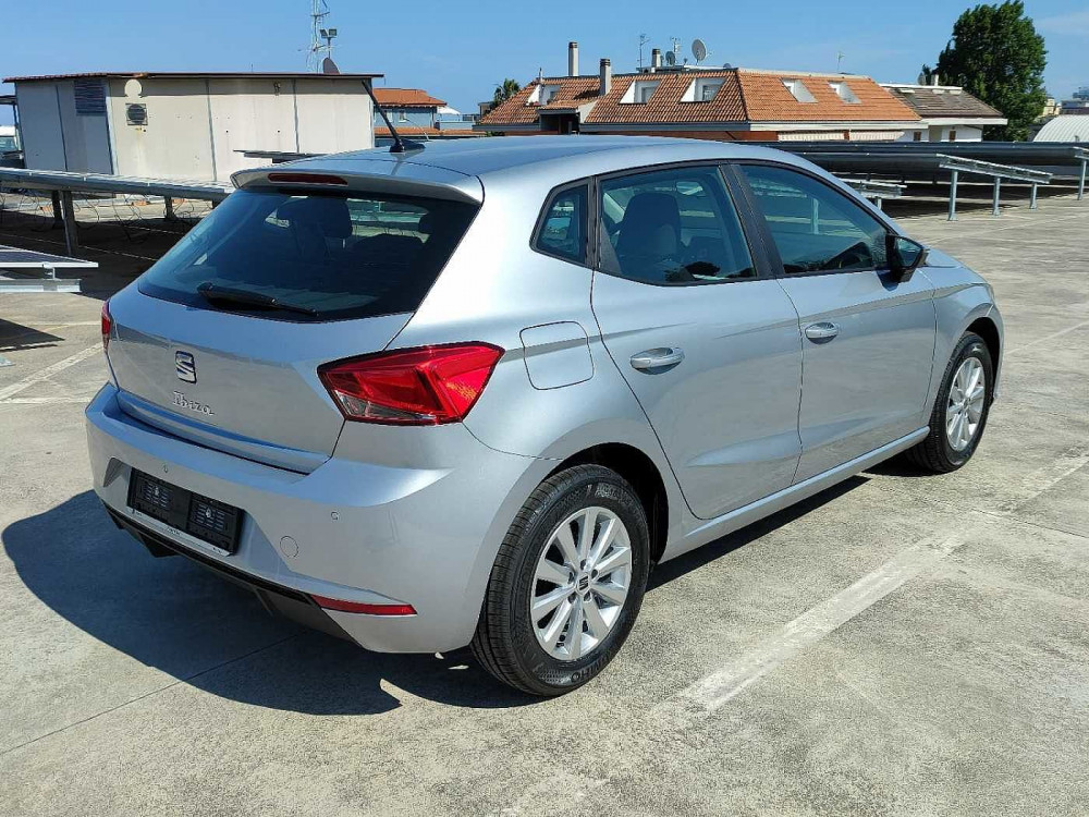 Seat Ibiza 1.0 MPI 5 porte Style a 18.500€ - immagine 2