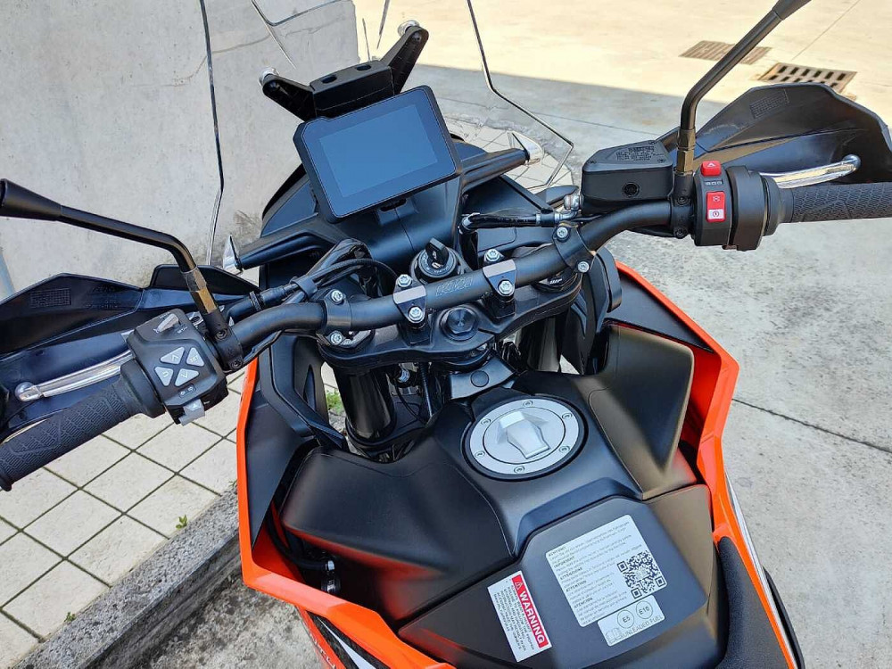 KTM Adventure  a 14.700€ - immagine 8