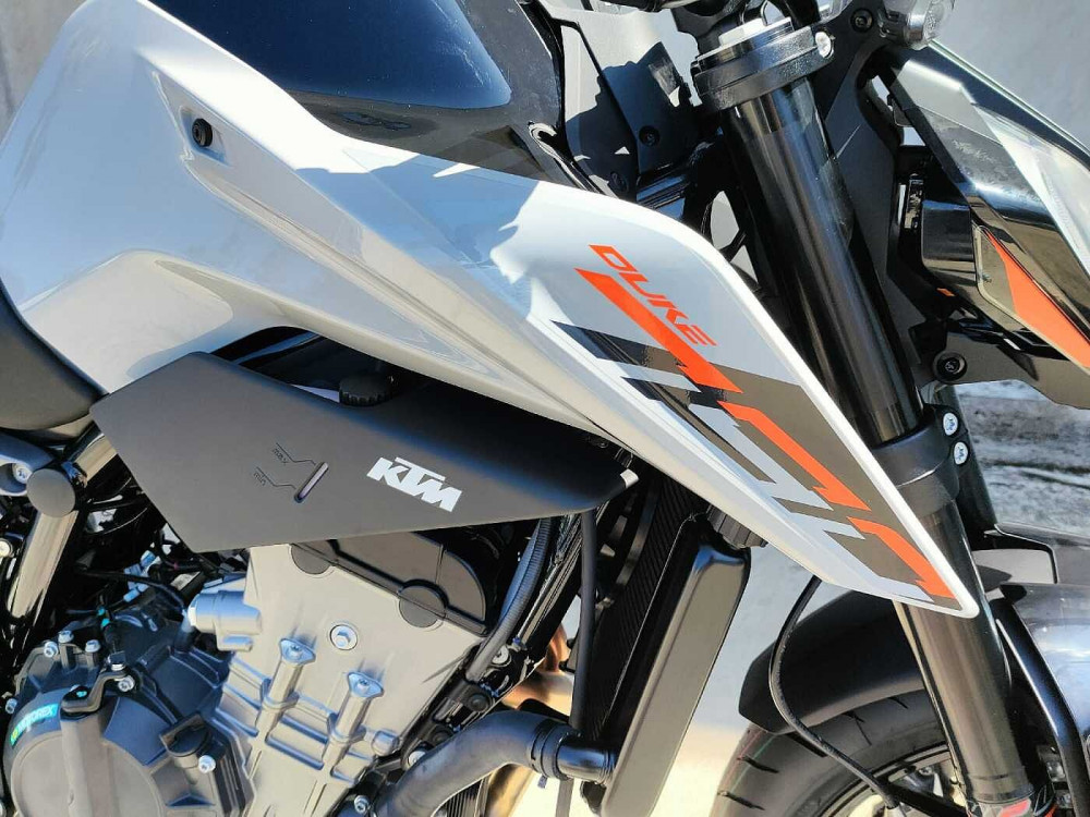 KTM Duke  a 8.990€ - immagine 6