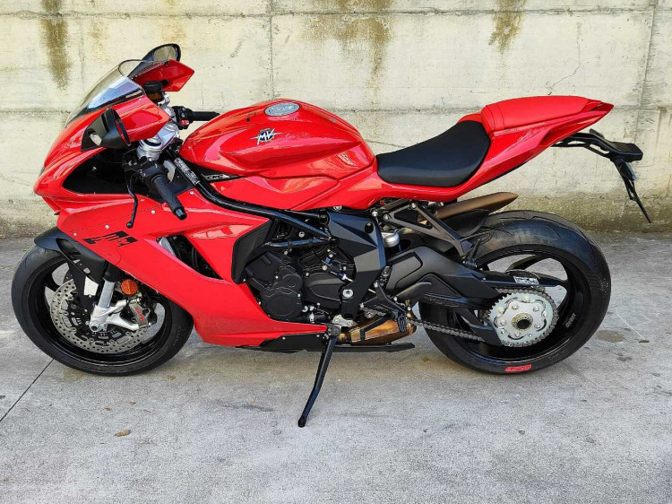 Mv agusta f3 800 rosso 2021 hotsell
