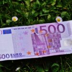 Immagine di un documento fiscale con evidenziata la soglia di detrazione per spese funebri di 500 euro.