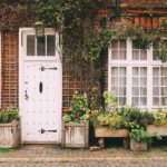 Comparazione tra mutuo a tasso fisso e variabile nel 2026 con grafici e dati finanziari.